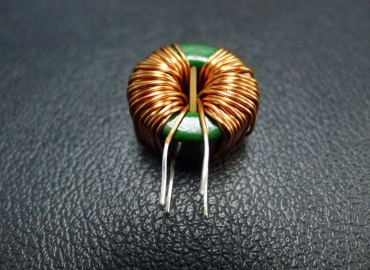 AC24V電力系統(tǒng)中，谷景貼片共模電感通過EMC指標